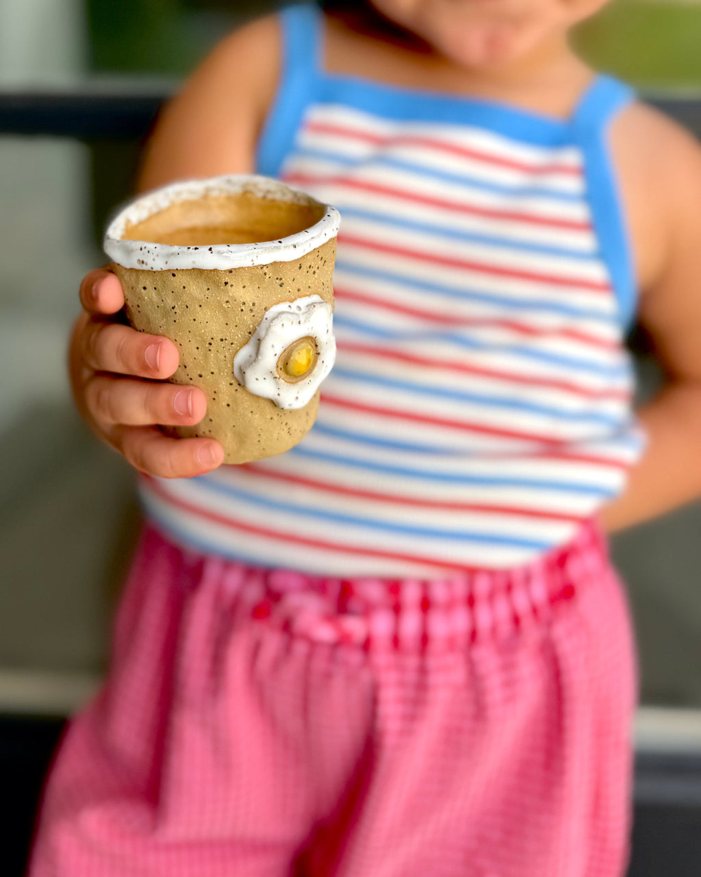 Nora Toddler/Espresso Cup Daisy